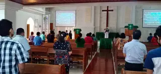 Foto arsip: Kebaktian di HKBP Denpasar Resort Bali.