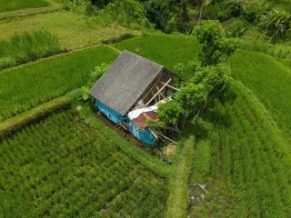 Kalender Bali Menilai Membangun Rumah Kurang Baik pada 25 September