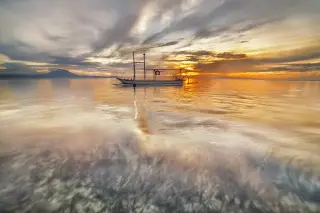 Foto arsip: Beauty of Bali Sunrise.