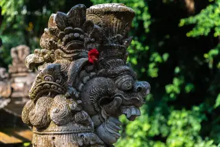 Upacara Penyucian Puspem Gianyar Berlanjut dengan Mendak Ida Bhatara
