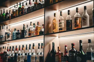 Empat Botol Arak Bali Terjual US$400 di Las Vegas