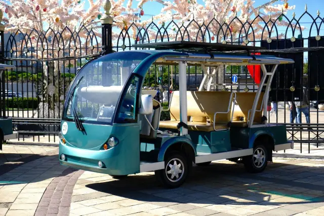 Badung Berencana Menambah Mobil Pengumpan Listrik di Kuta