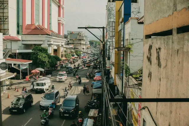 Dishub Badung Alihkan Arus Jalan Raya Legian Sore Ini
