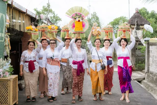 Mapeed Iringi Piodalan Agung di Nagasepaha